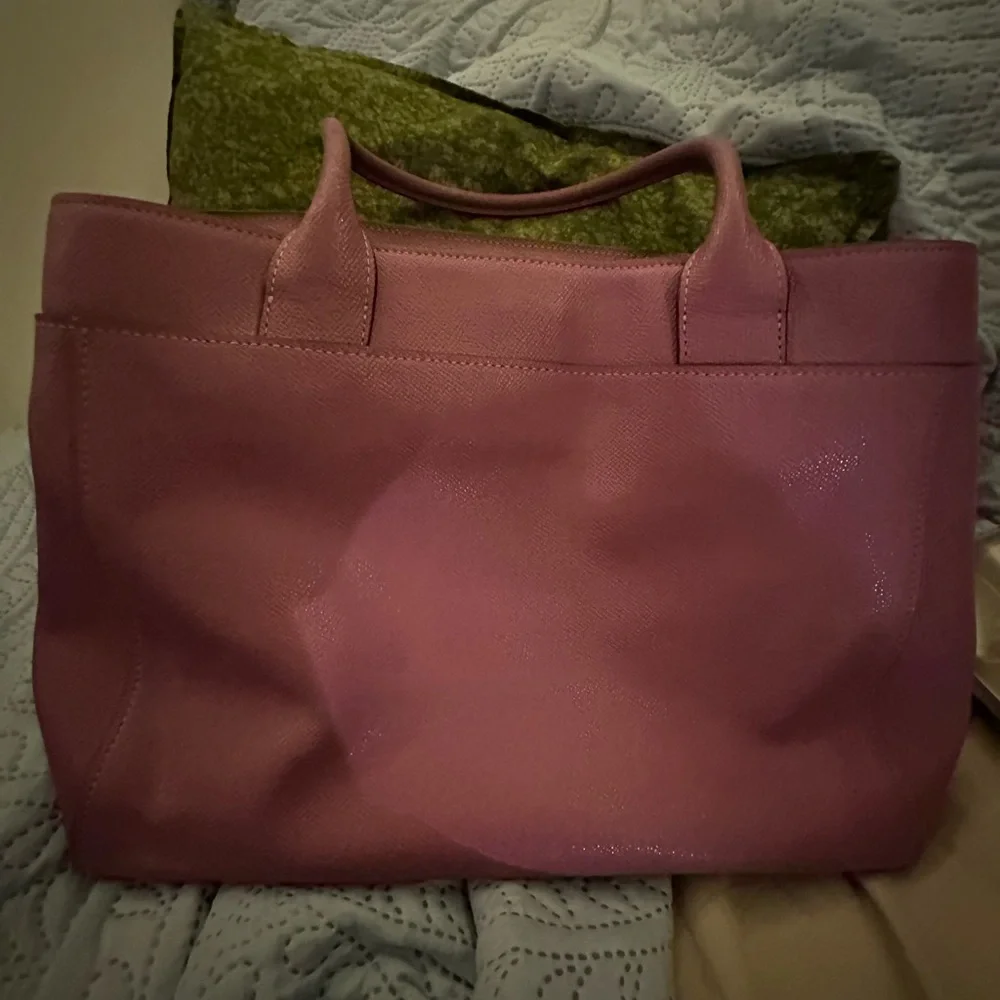 Coach Casey Pink Leather Tote with Gold Logo Hardware - Picture 2 of 11